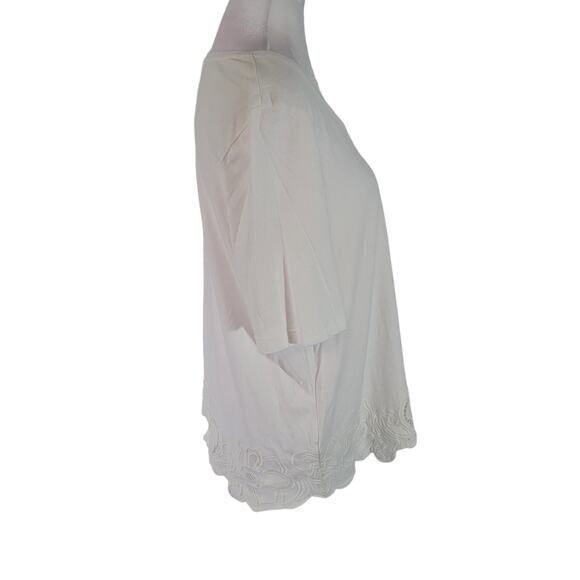 Chico's Size 2 US M Embroidered Cut-Out Lace-Hem Tee White Feminine Minimalist - Picture 2 of 9